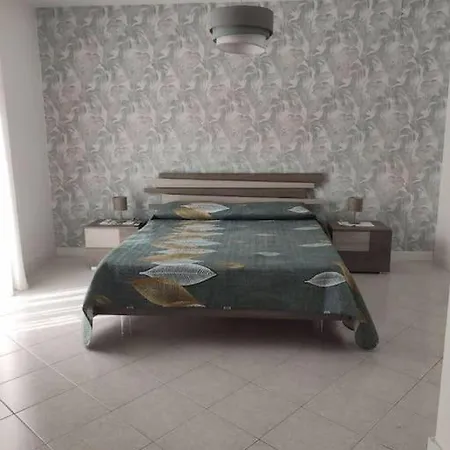Intero דירה *